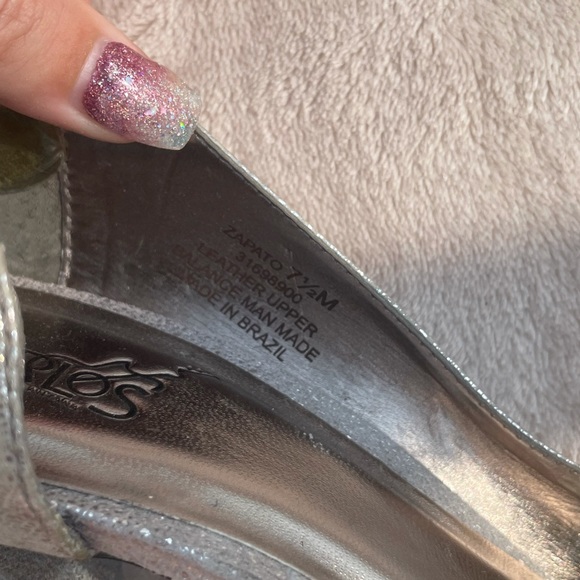 BNWT Carlos Santana Heels - Picture 7 of 7